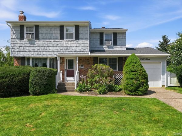 53 Comerford Street , Port Jefferson, NY 11776