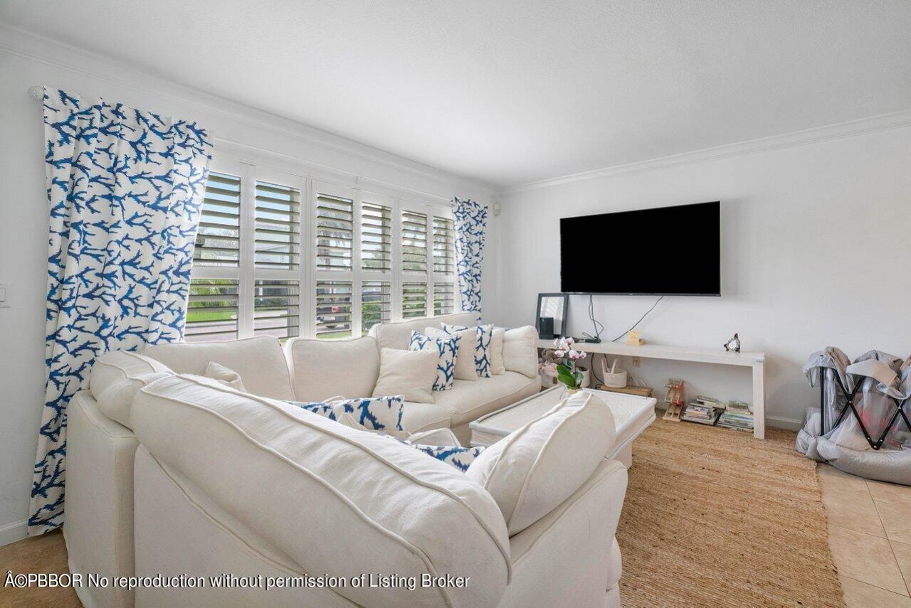 125 Gregory Place, West Palm Beach, FL 33405 Photo