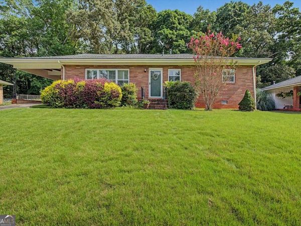 134 Larose Circle SE, Marietta, GA 30060