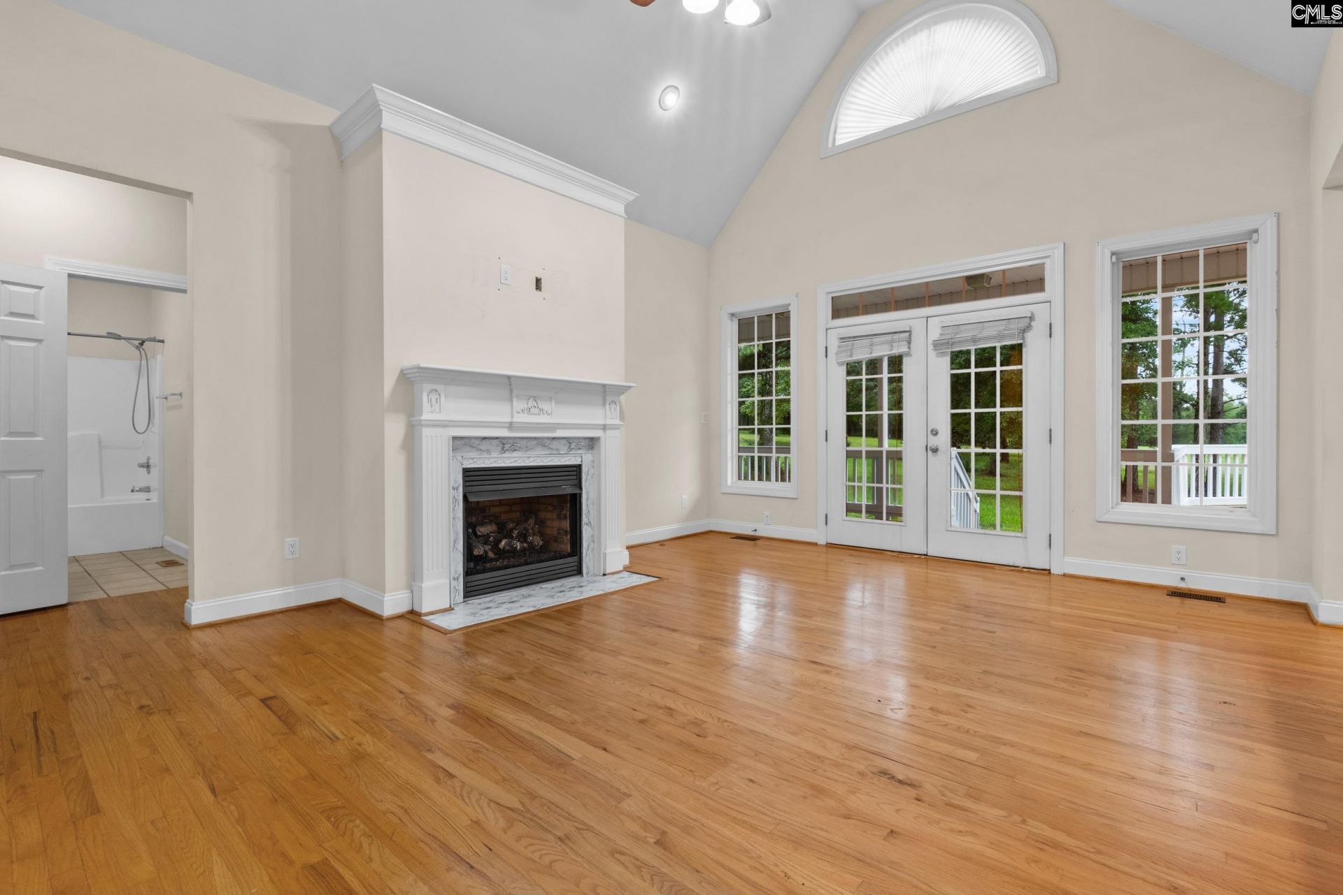 2008 Dobson Road Photo 7