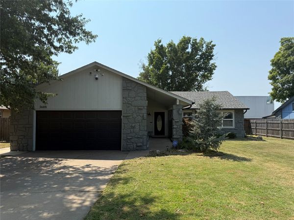 3608 S Sycamore Avenue, Broken Arrow, OK 74011