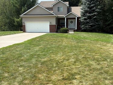 501 Forest Hill Drive, Brandon Township, Mi 48371