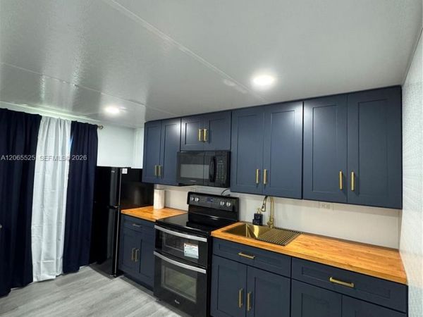 2461 NW 14th St , Unit 2, Fort Lauderdale, FL 33311