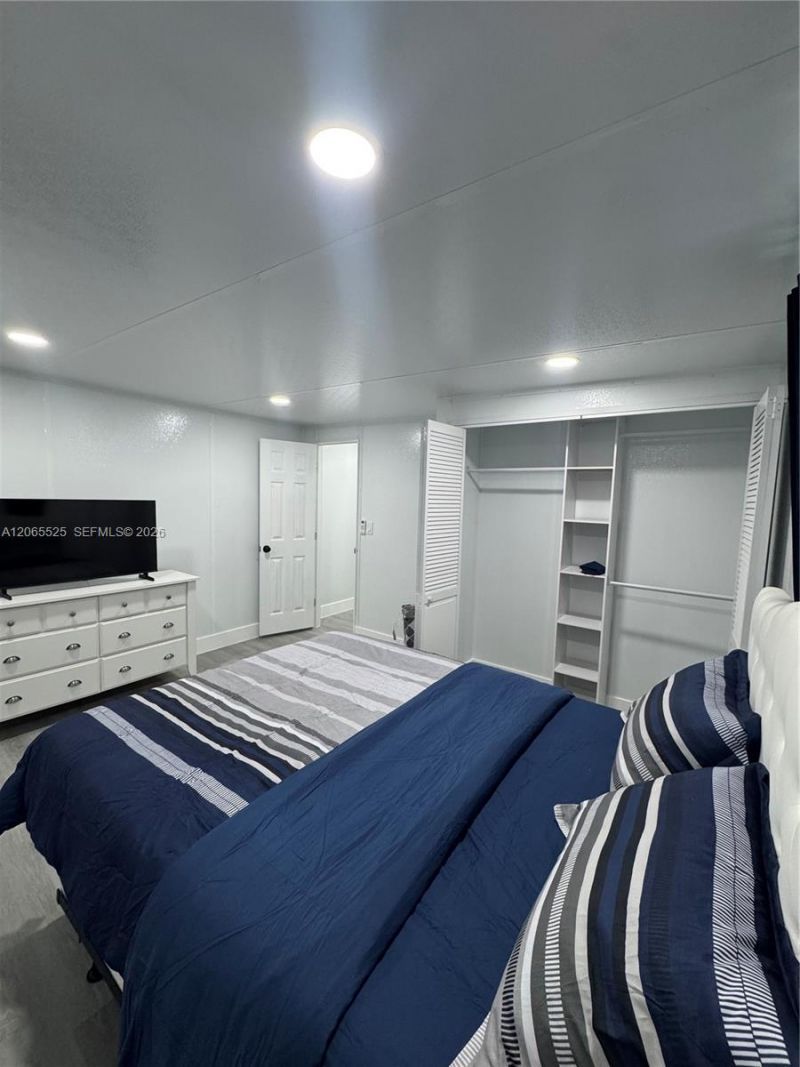 2461 NW 14th St , Unit 2, Fort Lauderdale, FL 33311 Photo