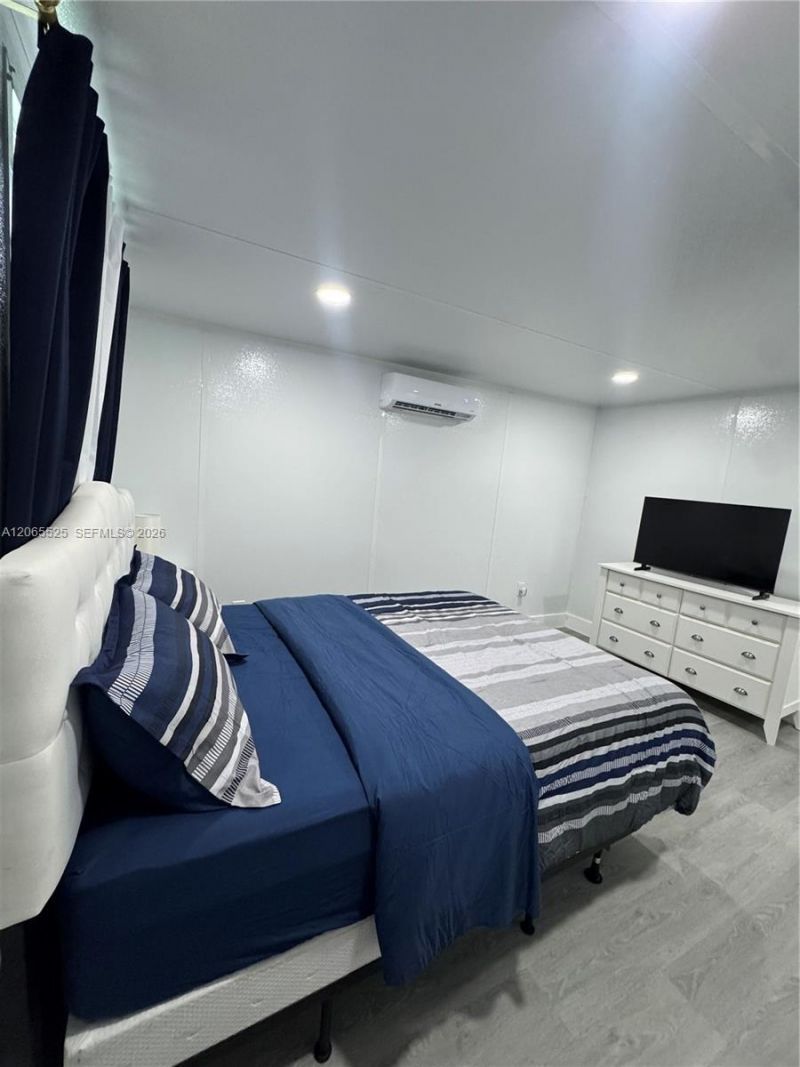 2461 NW 14th St , Unit 2, Fort Lauderdale, FL 33311 Photo