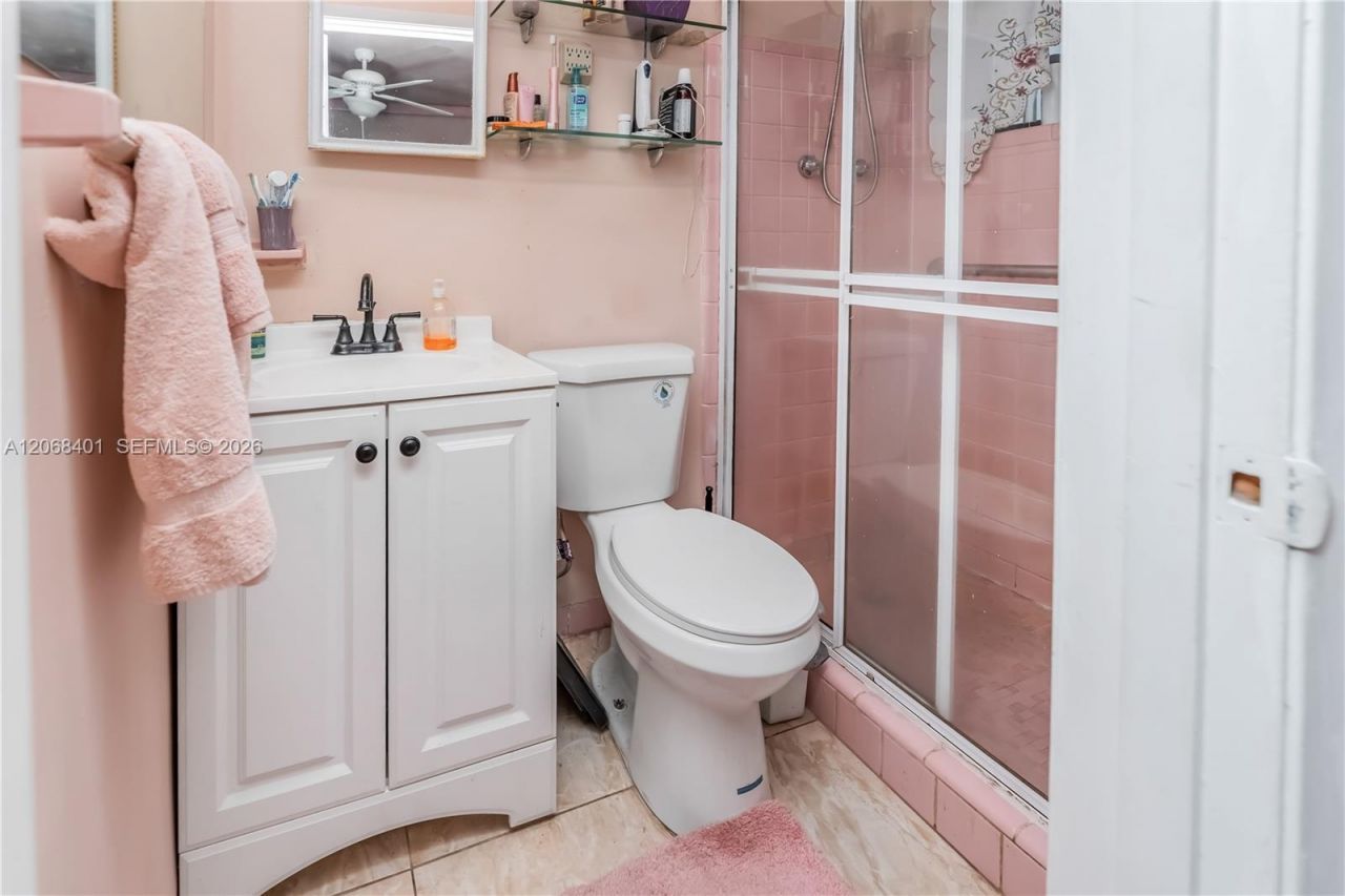 1365 NW 192nd Ter, Miami Gardens, FL 33169 Photo