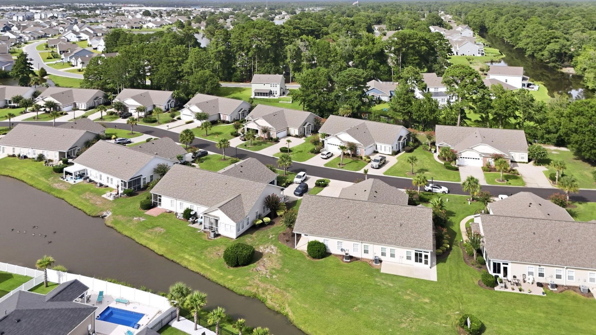 476 Deerfield Links Dr. Photo 4
