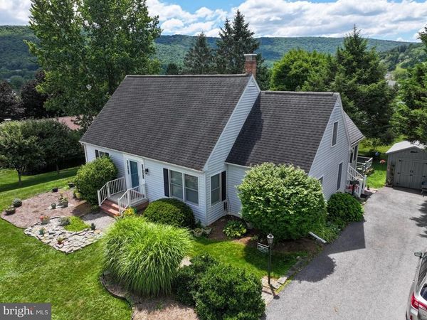 208 CONCORD DRIVE , BEDFORD, PA 15522