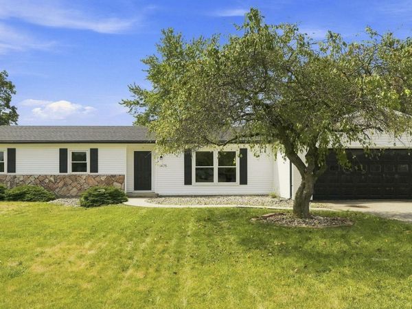 1475 W Westgate Avenue, Columbia City, IN 46725