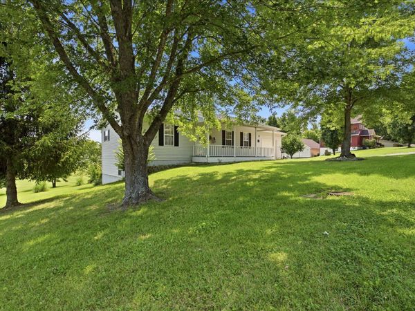 116 N Gwendolyn Avenue , Mansfield, MO 65704
