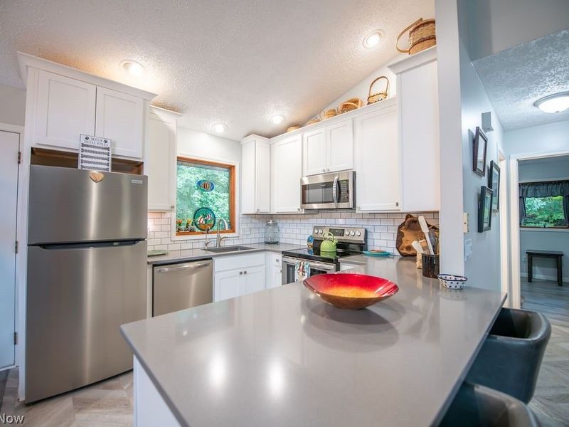 2319 Camille Road SW, Sherrodsville, OH 44675 Photo 19
