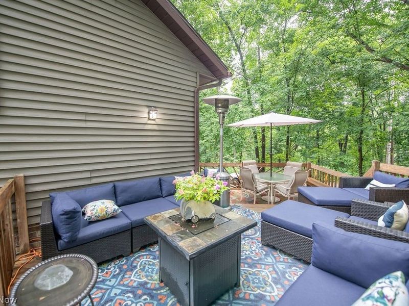 2319 Camille Road SW, Sherrodsville, OH 44675 Photo 8