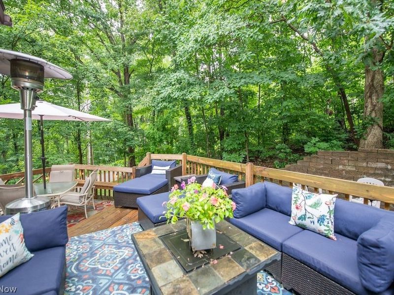 2319 Camille Road SW, Sherrodsville, OH 44675 Photo 9