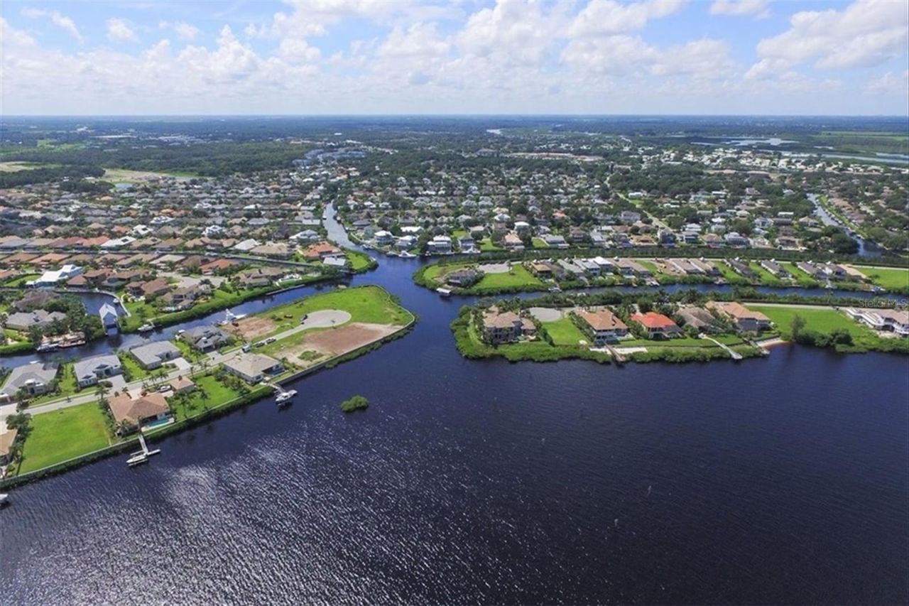 4747 Pinnacle Drive, Bradenton, FL 34208 Photo