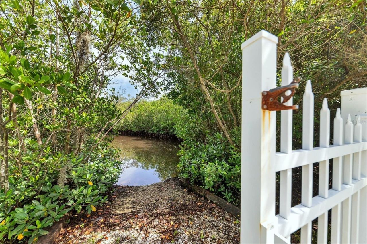 4747 Pinnacle Drive, Bradenton, FL 34208 Photo