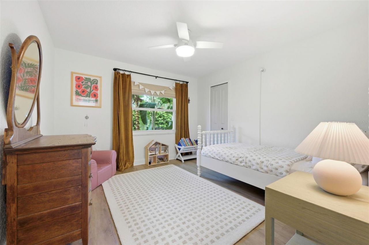 3347 Lake Shore Lane, Clearwater, FL 33761 Photo