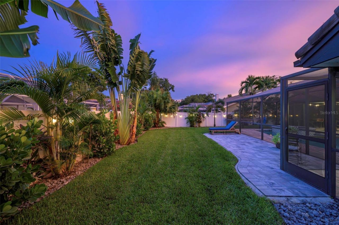 3347 Lake Shore Lane, Clearwater, FL 33761 Photo