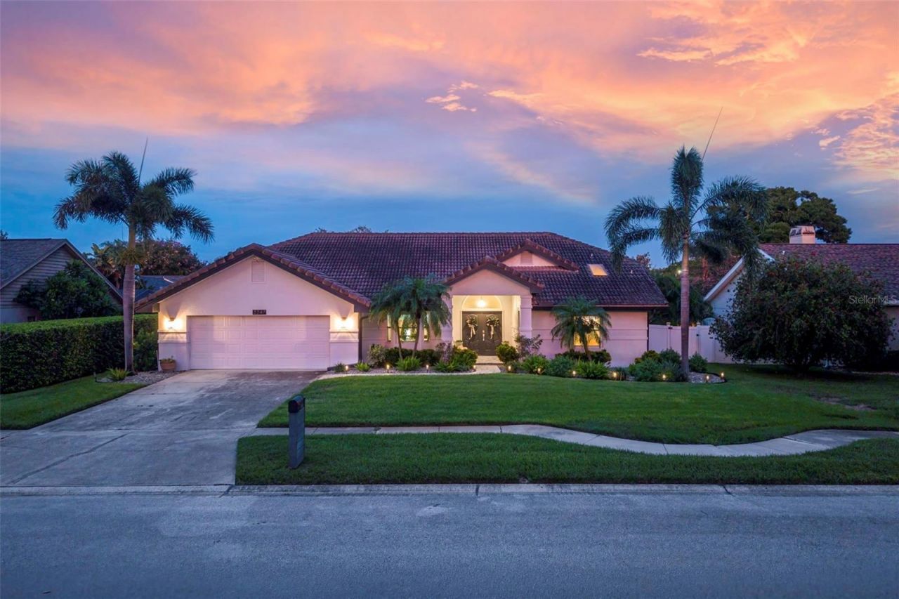 3347 Lake Shore Lane, Clearwater, FL 33761 Photo