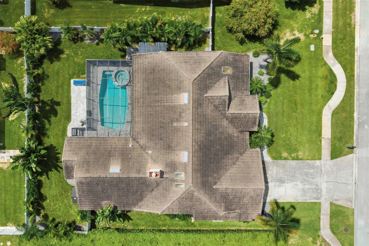 3347 Lake Shore Lane, Clearwater, FL 33761 Photo