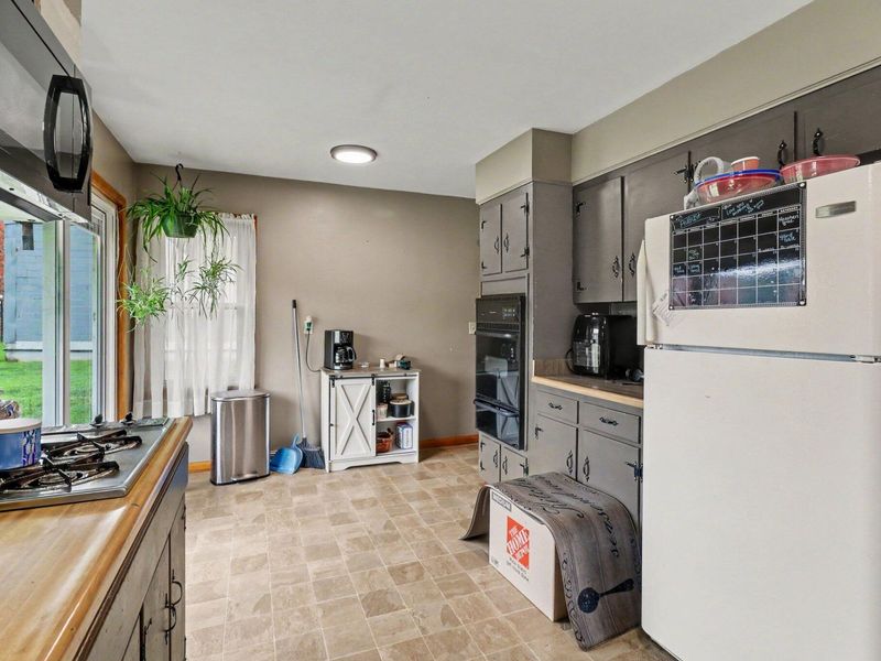 237 Elm Street, Falmouth, KY 41040 Photo 6
