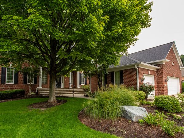 8039 Heyward Drive , Indianapolis, IN 46250