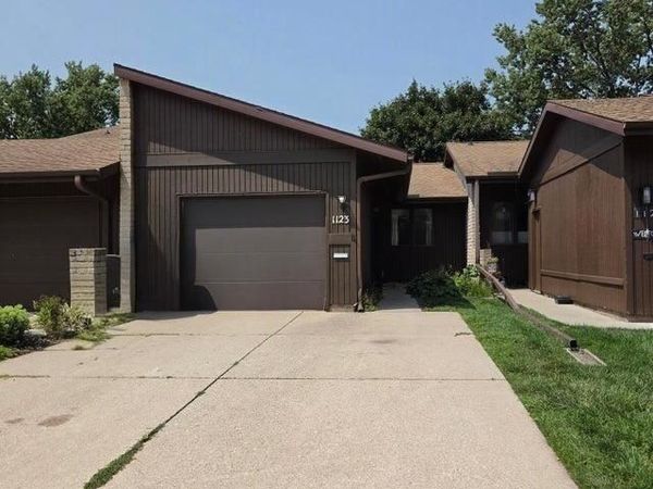 1123 Johnson Street, Ames, IA 50010
