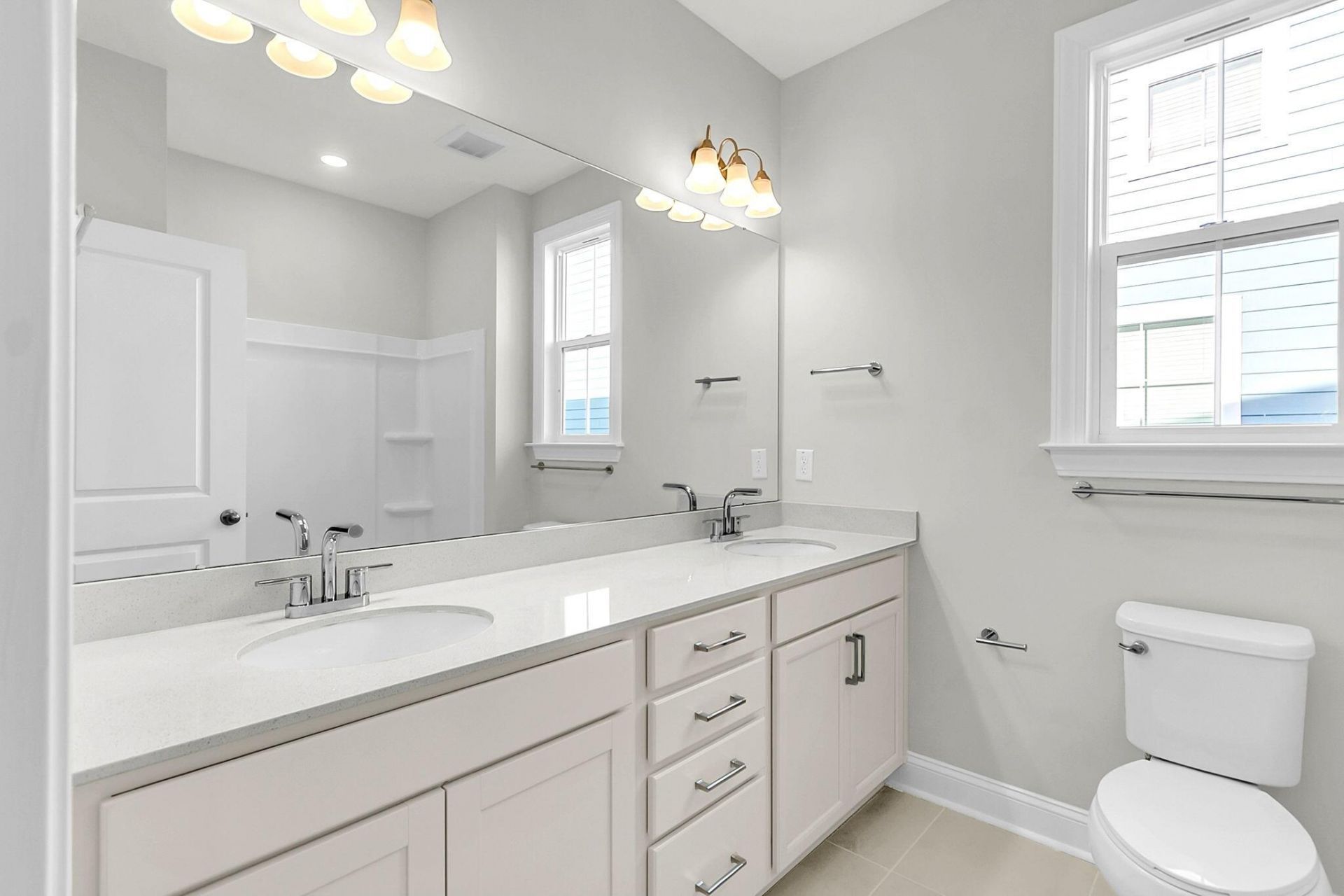 1069 Tributary Boulevard Photo 24