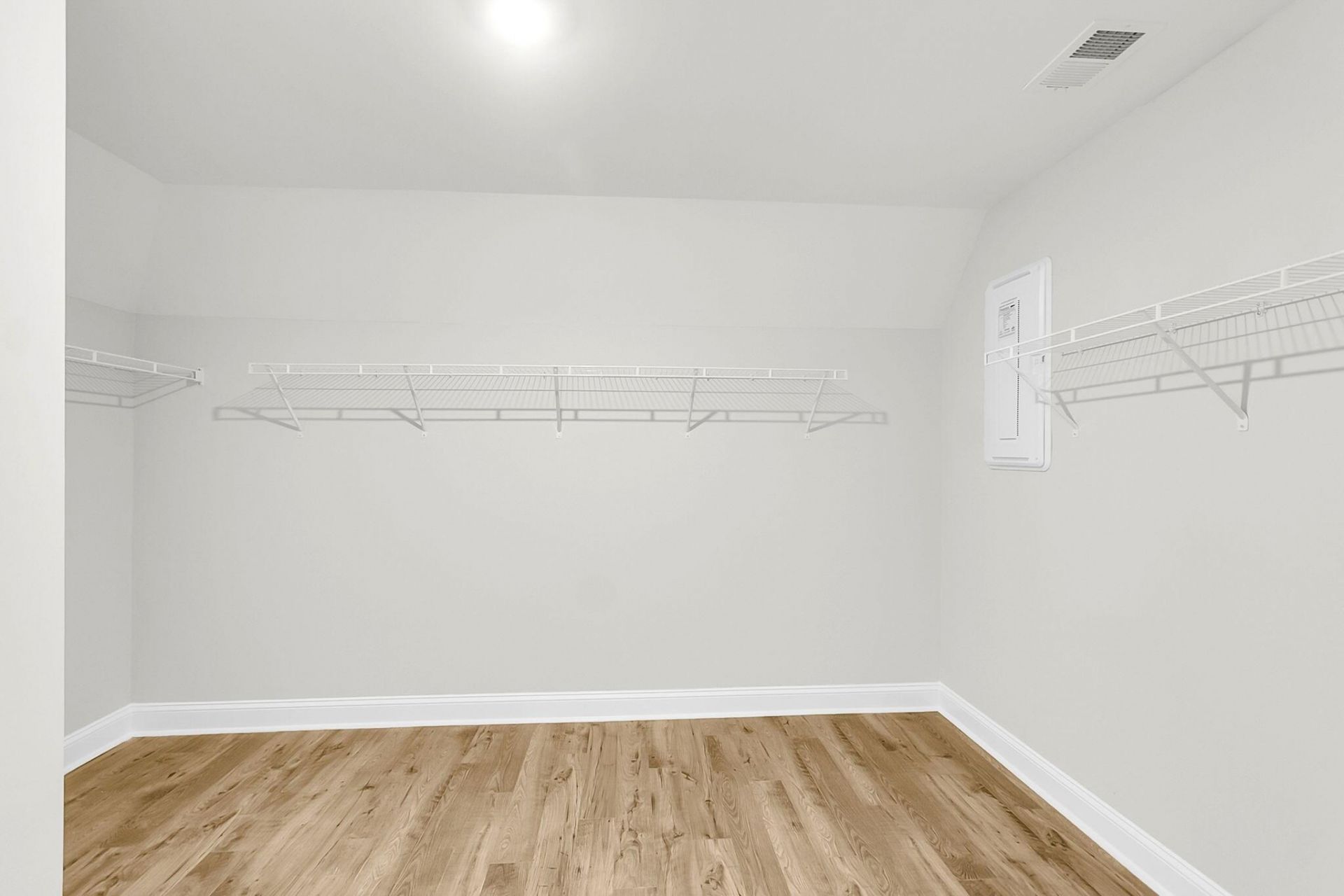 1069 Tributary Boulevard Photo 37
