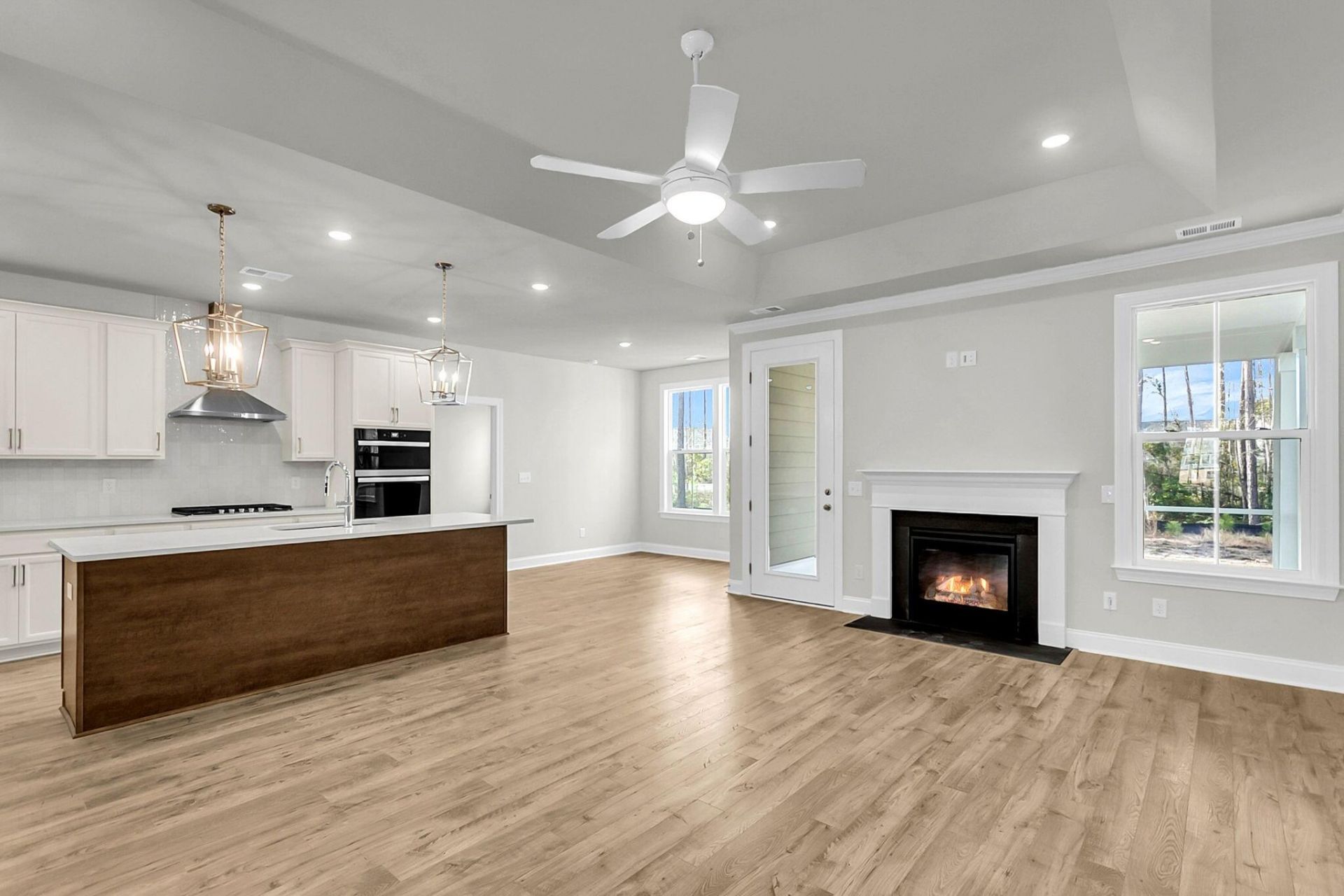 1069 Tributary Boulevard Photo 9