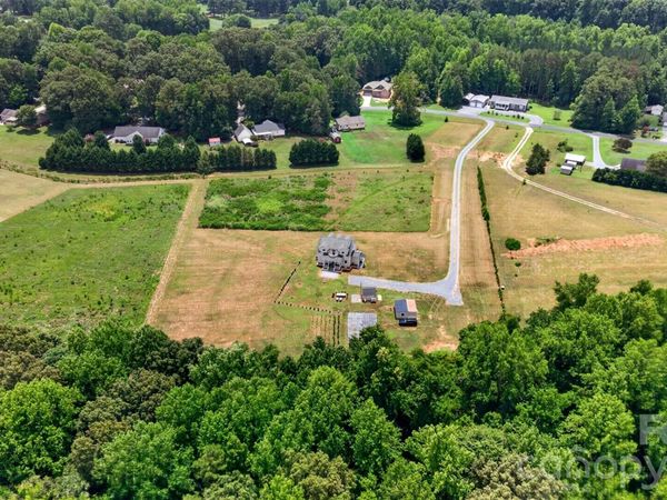 2428 Glade Road , Asheboro, NC 27205