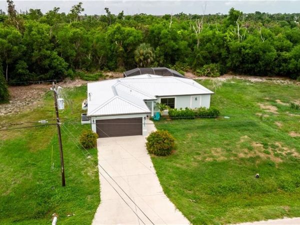 11463 Oakland DR , BOKEELIA, FL 33922
