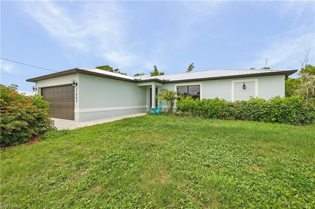 11463 Oakland Dr , Bokeelia, FL 33922 Photo