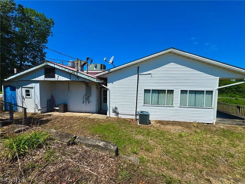 19510 Leatherwood Road , Salesville, OH 43778 Photo 16