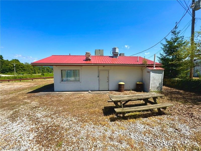 19510 Leatherwood Road , Salesville, OH 43778 Photo 7