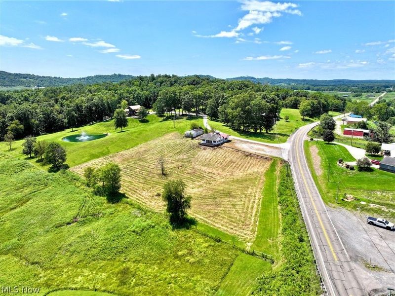 19510 Leatherwood Road , Salesville, OH 43778 Photo 8