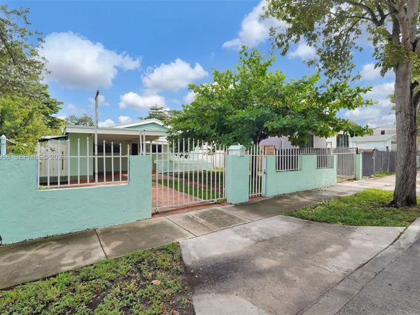 81 NW 41st St, Unit 2, Miami, FL 33127