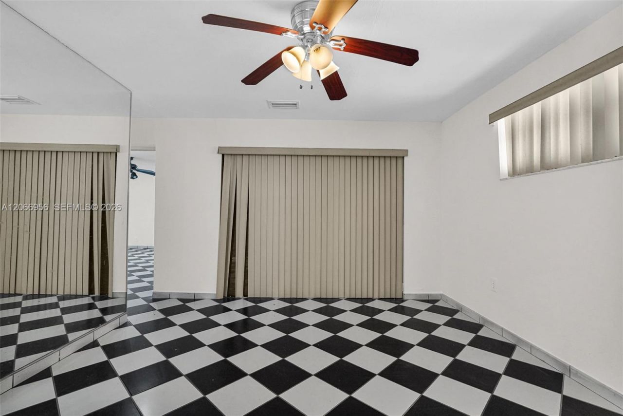 81 NW 41st St, Unit 2, Miami, FL 33127 Photo