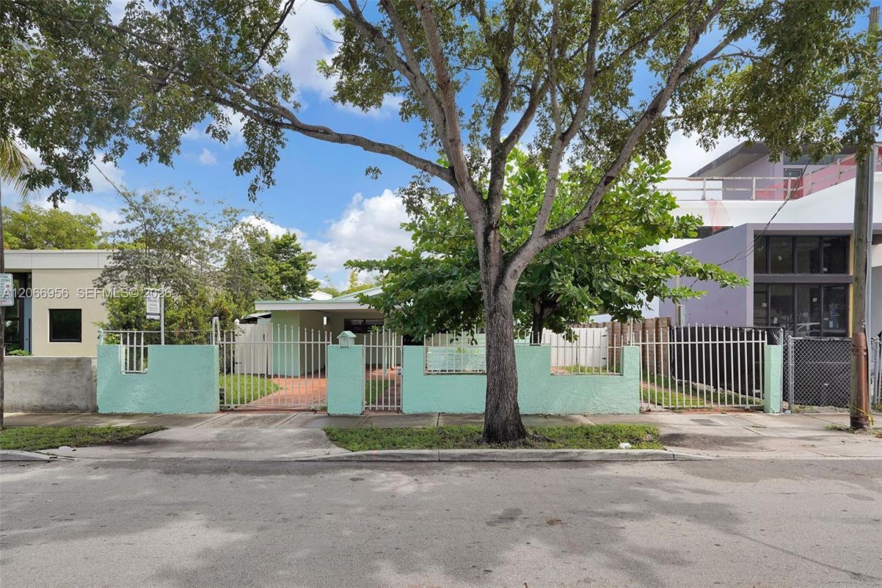 81 NW 41st St, Unit 2, Miami, FL 33127 Photo