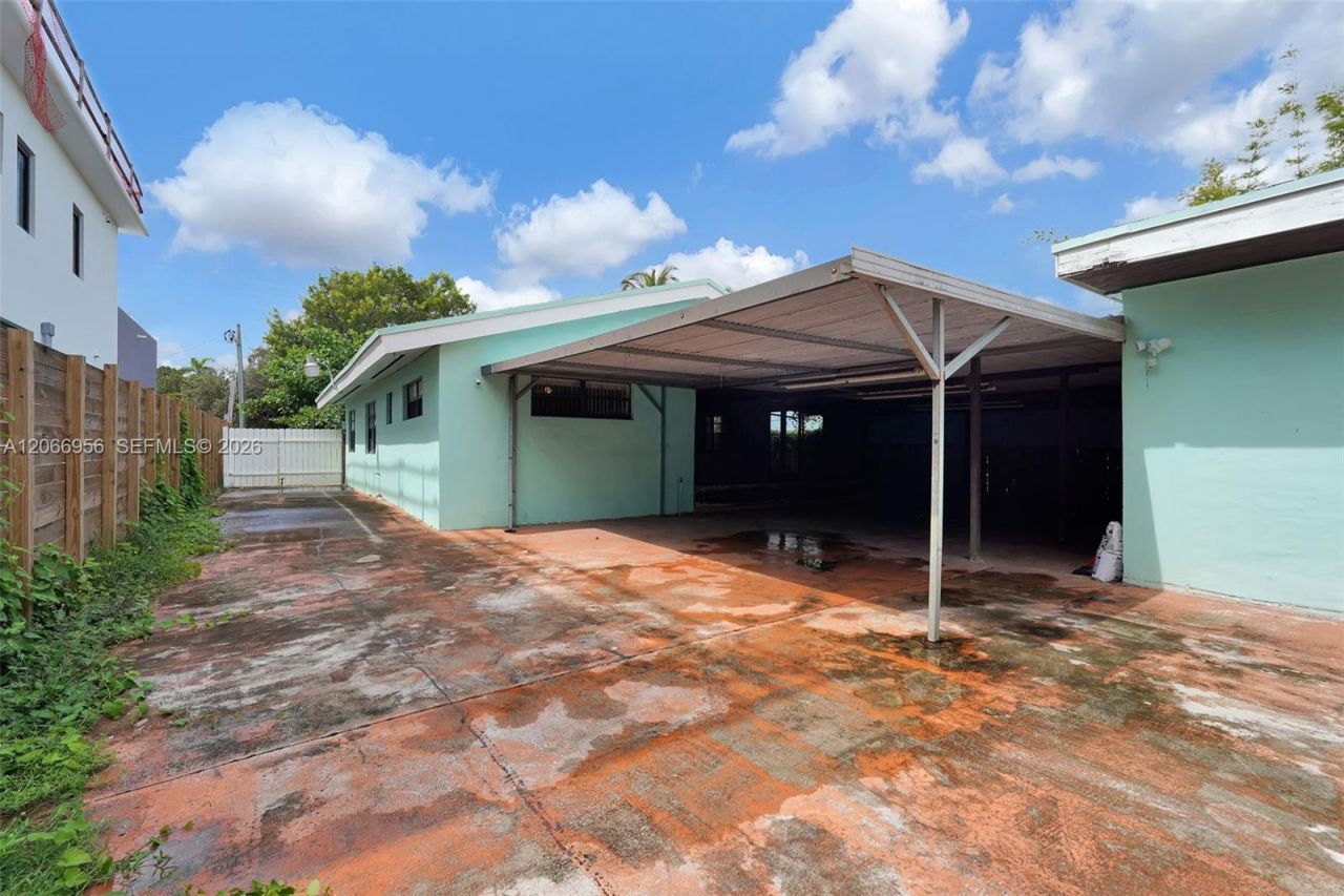 81 NW 41st St, Unit 2, Miami, FL 33127 Photo