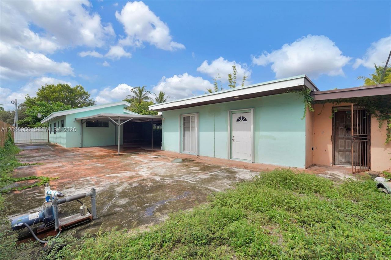 81 NW 41st St, Unit 2, Miami, FL 33127 Photo