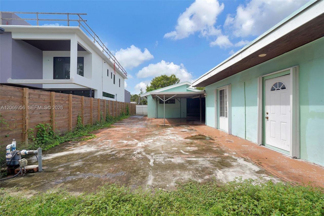 81 NW 41st St, Unit 2, Miami, FL 33127 Photo