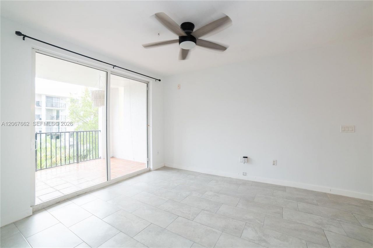 17125 N Bay Rd , Unit 3410, Sunny Isles Beach, FL 33160 Photo