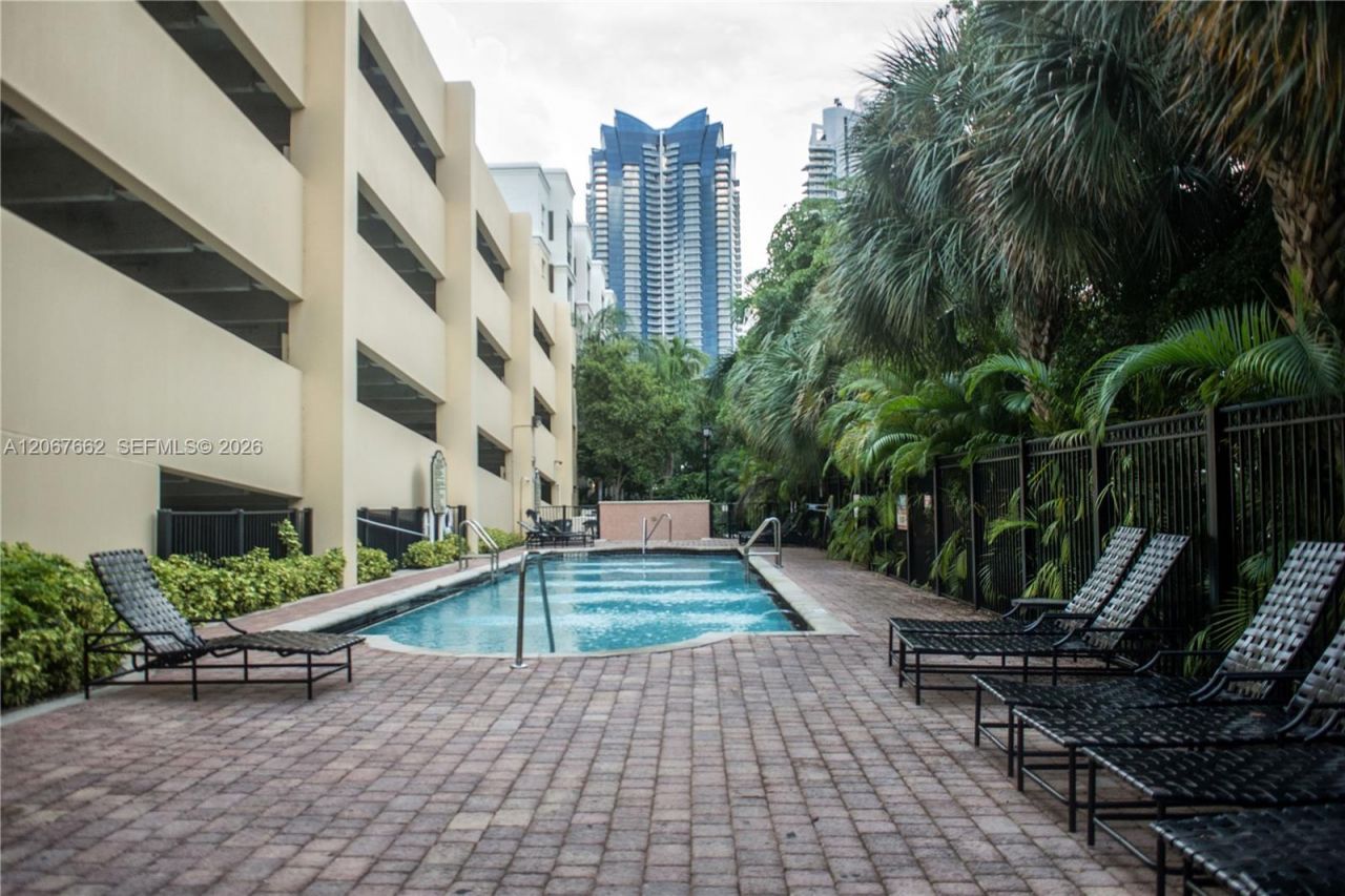 17125 N Bay Rd , Unit 3410, Sunny Isles Beach, FL 33160 Photo