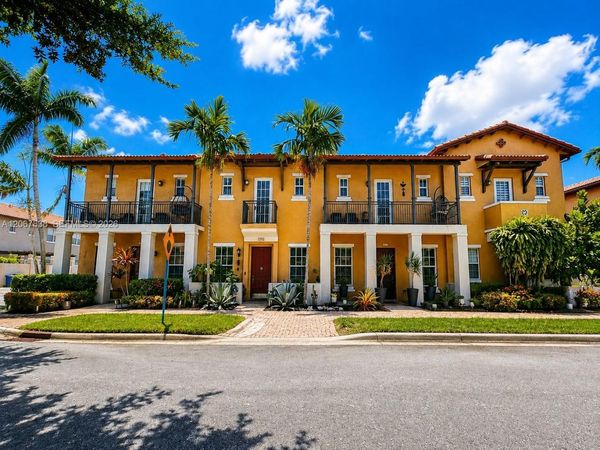 14708 SW 6th St , Unit 14708, Pembroke Pines, FL 33027