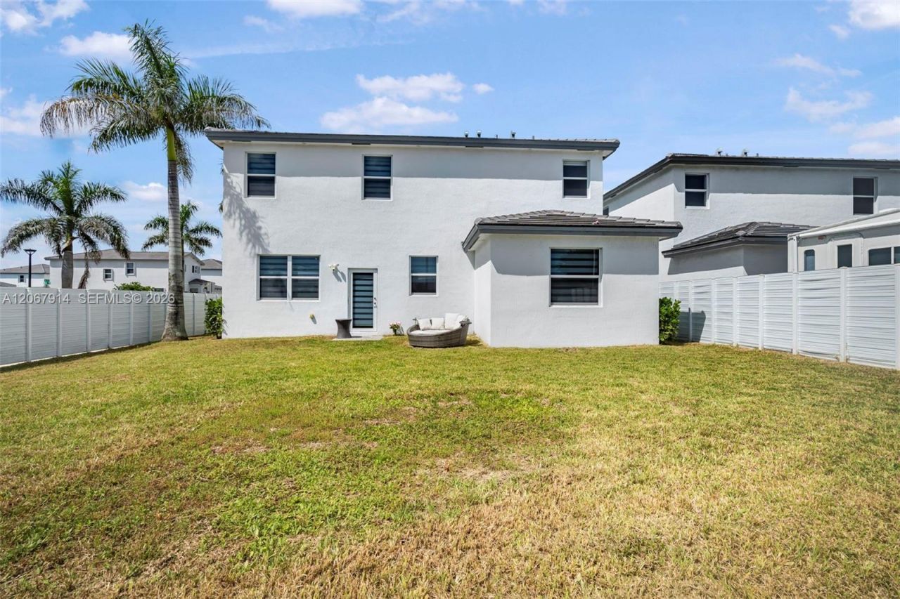 21189 SW 127th Ct , Miami, FL 33177 Photo