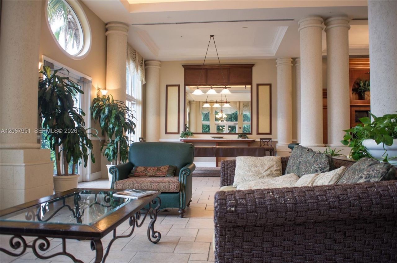 17150 N Bay Rd , Unit 2512, Sunny Isles Beach, FL 33160 Photo