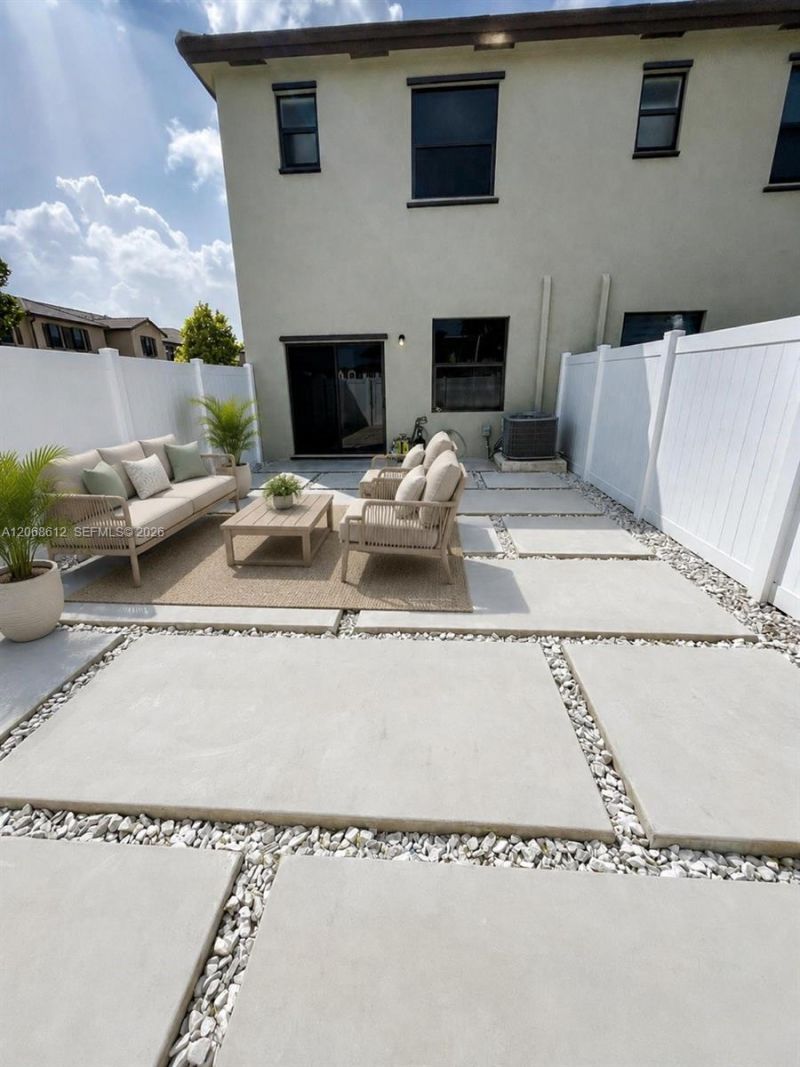 3413 W 113th St , Unit 3413, Hialeah, FL 33018 Photo
