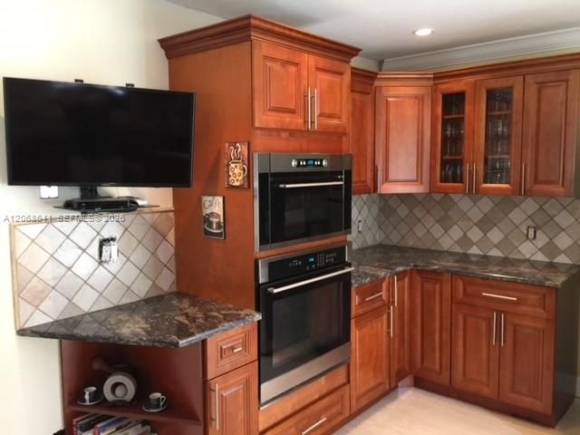 9888 NW 2nd St, Plantation, FL 33324 Photo