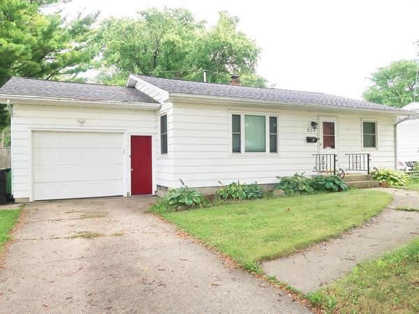 214 Francis COURT, Beaver Dam, WI 53916