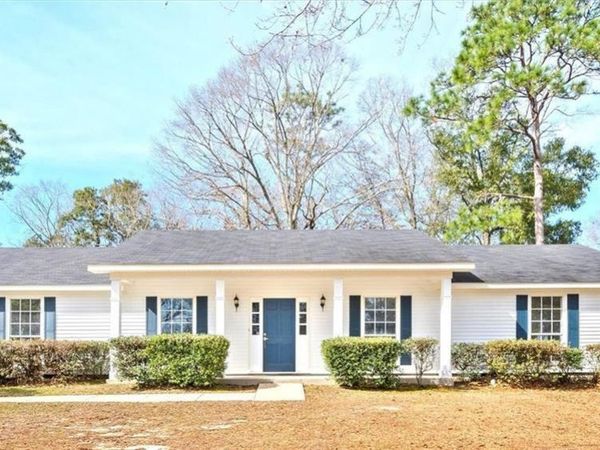 1240 Lynchburg Court, Mobile, AL 36695